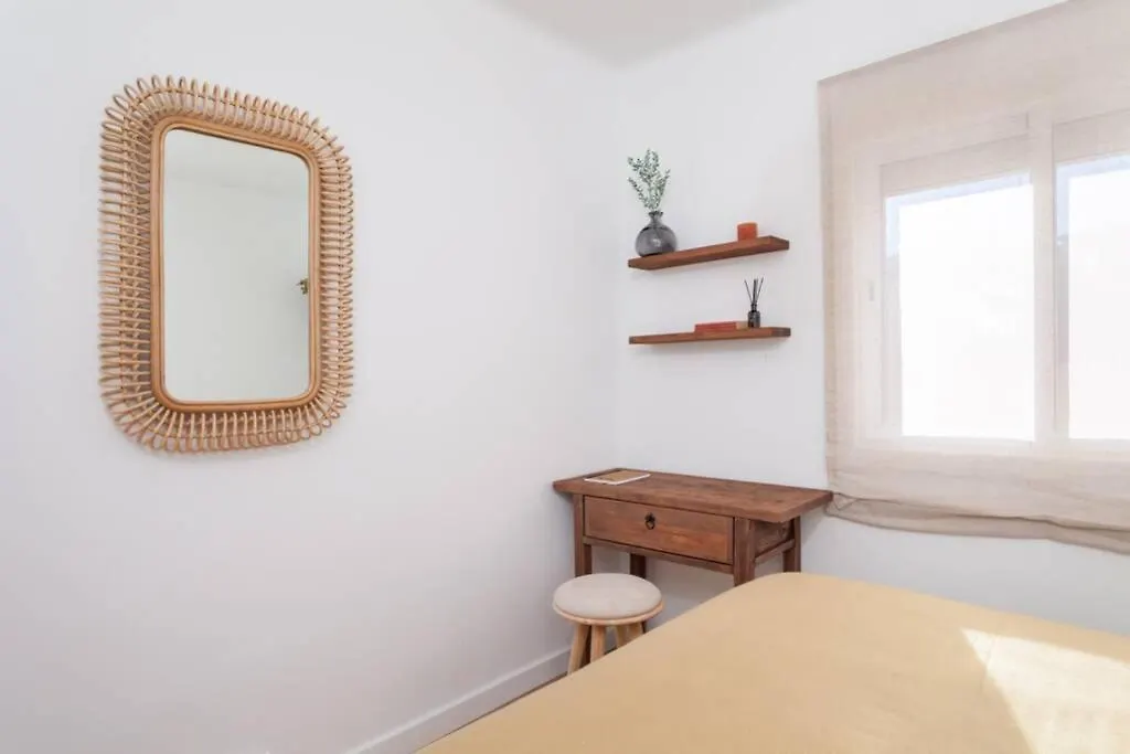 Ht- From Bcn.. To Heaven!! 4Bedrooms With Terraze! Barcelona España