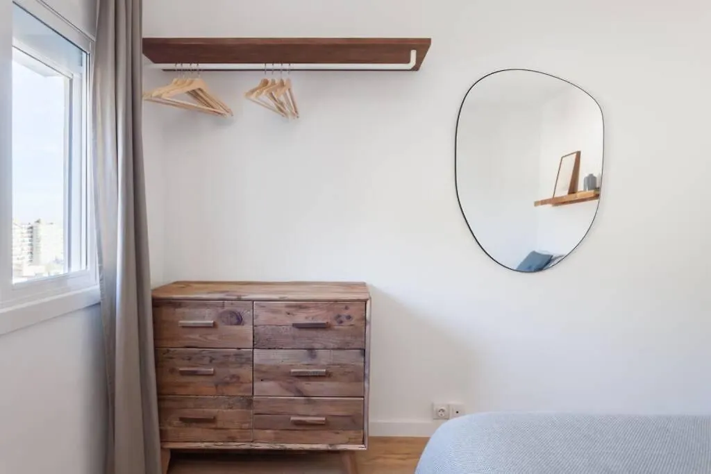 Ht- From Bcn.. To Heaven!! 4Bedrooms With Terraze! Barcelona España