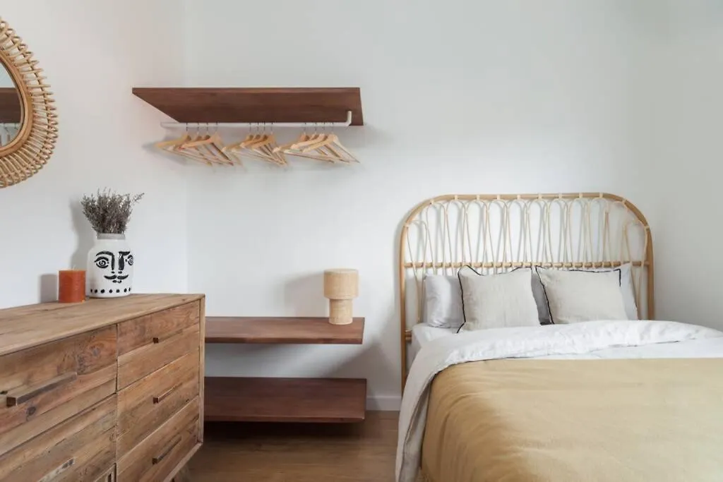 Ht- From Bcn.. To Heaven!! 4Bedrooms With Terraze! Barcelona 0*,